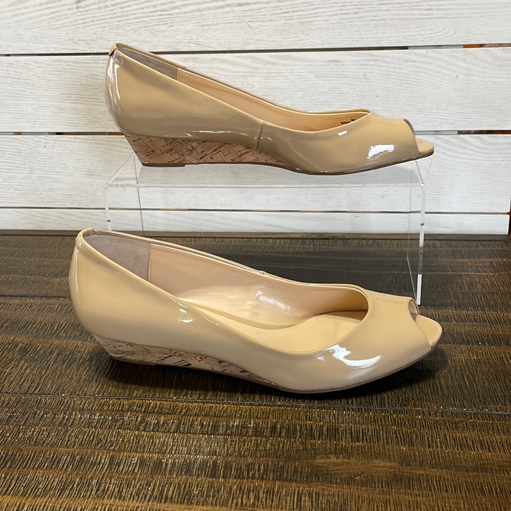 Talbots peep toe wedge, tan, size 8M